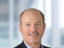 Donaldson Co. has Andrew Dahlgren, Richard Lewis trade executive roles