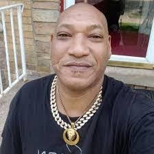 Antoine Rountree's Instagram, Twitter & Facebook