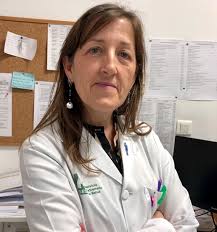 La Dra. Juana Carretero Gómez, nueva presidenta de la Sociedad Española de  Medicina Interna (SEMI)