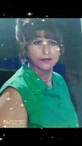 #Luciendo un bonito peinado realizado por un estilista famoso de Lima  Carlos Palma que ya partió hace algunos años al Paraíso del Padre Q.E.P.D.,