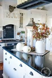 40 Gorgeous Kitchen Island Decorating Ideas Kitchen Island Decor Fall Kitchen Kitchen Decor