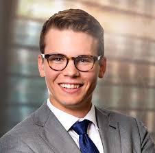 Lavery hires five of its articling students