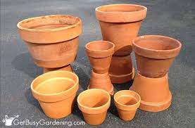 All you need is a few supplies and you've got an easy planter to accent your plant babies. How To Paint Terracotta Pots Step By Step Get Busy Gardening