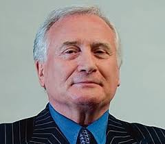 Roger Lawson's Instagram, Twitter & Facebook