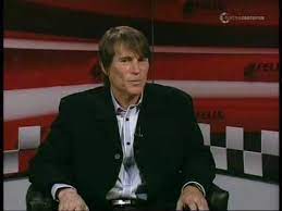 Balog zoltán, a dunamelléki református egyházkerület püspöke, a zsinat lelkészi elnöke (elöl, j), mellette kató béla, az erdélyi református egyházkerület püspöke az egyházkerület püspökszentelő. Labdarugas Balogh Zoltan Volt A Dino Sporthirado Vendege Youtube