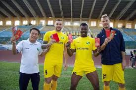 Learn more about ielts and clb score conversion with this tool. Vlegaue 2021 Cac Ä'á»™i Bong Há»™i Quan Táº­p Khai Xuan Sau Ká»³ Nghá»‰ Táº¿t