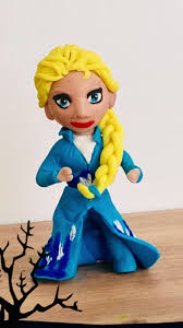 Creating a Frozen Elsa Character with Plasticine