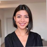 Ana Bitar's Instagram, Twitter & Facebook