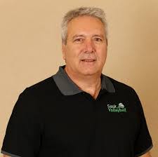 Kevin Genest's Instagram, Twitter & Facebook