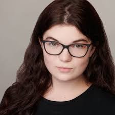 Sarah Hoy's Instagram, Twitter & Facebook