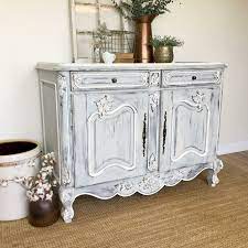 In meiner anleitung erfahrt ihr wie ihr shabby chic selber machen könnt. Shabby Chic Selber Machen Und Dem Zuhause Ein Authentisches Raumgefuhl Verleihen