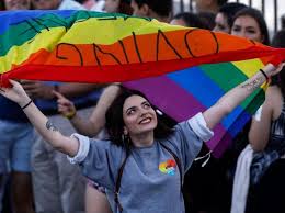 La corte constitucional del ecuador se ha pronunciado finalmente respecto al matrimonio civil igualitario y en su pronunciamiento ha dado un paso importante para la reducción de desigualdades. Ecuador Aprobo Medidas Para Facilitar El Matrimonio Igualitario Que Pasa