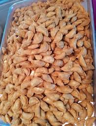 Tips buat kuah kacang sate paling sedap moktihchannel eng sub. Ada Yang Rindu Tak Kalau Karipap Mini Serunding Ikan Facebook