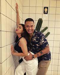 Menawan serta memiliki tubuh yang sehat. 7 Potret Kartika Wijaksana Istri Uus Yang Super Seksi Dan Bikin Cowok Melongo Diadona Id