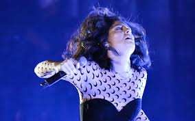 And more demand clearance for campaign songs Das Album Muss Warten Lorde Trauert Um Ihren Hund