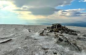 Little Wyvis hike, Easter Ross, Highlands, Scotland : r/hiking