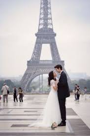 Renew Your Wedding Vows In Paris Paris Viator Wedding Renewal Vows Best Wedding Vows Paris Honeymoon