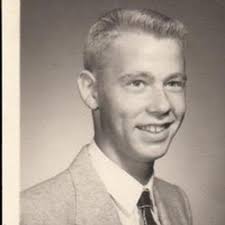 Russell Howard Vandyke Obituary April 29, 2014