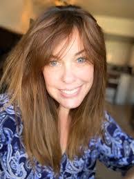 Rebecca Munn's Instagram, Twitter & Facebook