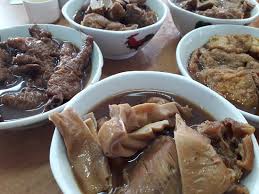 One of the earliest bak kut teh joints around, seng huat doles out traditional bowls of tender meat with aromatic broth. Wall Painting Picture Of Restoran Seng Huat Bak Kut Teh Klang Tripadvisor