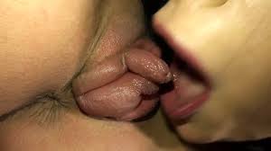 変態レズビアンがクンニ | xHamster