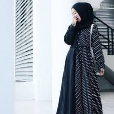 Allsize panjang baju 140cm lingkar dada 110cm. Asal Usul Motif Polkadot Serta Pengaplikasiannya Pada Berbagai Produk Fashion Pria Dan Wanita