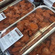 Well that would really depends on who. Ventura99 Costco Seasoned Chicken Wings Nutrition