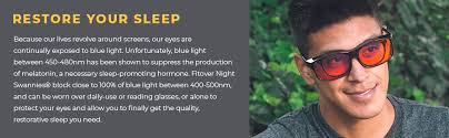 Amazon.com: Gafas de bloqueo azul claro Swanwick Sleep fitover y gafas de  computadora, desgaste sobre tus gafas de prescripción o lectores : Salud y  Hogar