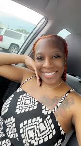 To andy: "You are my north, i'm your south. together, we attract each  other" Also: We're still watching you Julia 😐