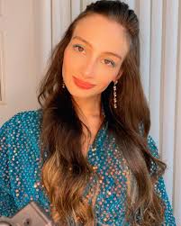 Quanto vale os nossos sonhos? Eu não sei bem sobre isso Mas sei que se Deus  me permitiu sonhar e chegar até aqui ele vai permitir que tudo que eu  sonhar eu