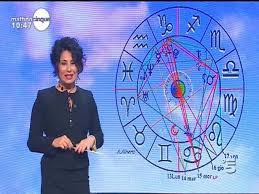 Ada alberti astrologa per #canale5 nel sito pubblica l'' #oroscopodellasettimana e dell'anno in questa intervista esclusiva l'astrologa ada alberti racconta le sue previsioni sul prossimo futuro. Ada Alberti Dell Oroscopo Eta Altezza Marito E Figli