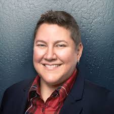 Michelle Oakland's Instagram, Twitter & Facebook