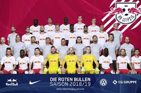 Rb leipzig brought to you by: Bild Zu Rb Leipzig Die Roten Bullen Kader Saison 2018 19 Rb Leipzig Rasenballsport Leipzig Leipzig
