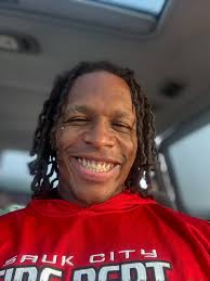 🥰🥰🥰Beautiful.. 🥰🥰This Makes My ❤️🖤💚 smile . 👏🏾👏🏾. This Is The  Energy We Should Carry Everyday …. 🌸🌸🌸🌸🌼🌼🤡🐝 Tell 'em I 'm A Child  Of GOD .. Go Ahead A Tell Them….