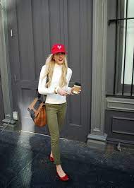 Claire Crisp Outfit Post Soho Sporty Outfits With Hats Casual Outfits Outfits