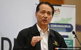 Datuk dr noor hisham abdullah is the director general of health malaysia and senior consultant surgeon in breast, endocrine and general surgery. No Need To Name Sites With Positive Cases Says Health Dg Free Malaysia Today Fmt