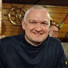 Russell Gordon (@RussellJAGordon)