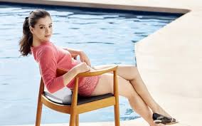 Image result for TOP HOT ACTRESS PICTURE 2017