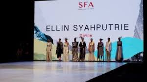 By nurturing and developing our students' natural curiosity, they learn to become critical thinkers who develop their own ideas, express. Kumpulan Berita Spark Fashion Academy Sfa Usung Tema The Transition Di Indonesian Fashion Week 2019