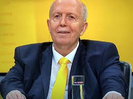 Reiner calmund saß früher in der jury von „miss germany, dieses jahr ist er als gast dort. Reiner Calmund Deadline Day Am 31 01 Um 17 Uhr Sky News Hd