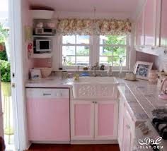 نتيجة بحث الصور عن مطابخ صغير بار Retro Pink Kitchens Shabby Chic Kitchen Chic Kitchen Decor