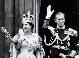 Queen elizabeth ii celebrates her 90th birthday on april 21, 2016. Inside Queen Elizabeth Ii S Unexpected Journey To The Throne E Online Deutschland