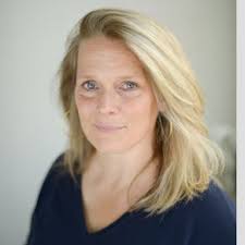 Shana Deane (@shanajdeane)