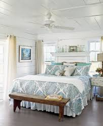 Many small decorative details make it impossible to focus on the features of the interior or architectural features of the room. 49 Beautiful Beach And Sea Themed Bedroom Designs Digsdigs