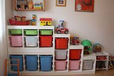 Pour ceux qui apprécient soigner leur foyer, notre site rakuten est le paradis des belles affaires pour trouver un. 26 Meilleures Idees Sur Rangement Jouets Trofast Ikea Trofast Ikea Rangement Jouet Rangement Chambre Enfant