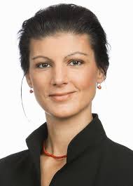 Sahra Wagenknecht Ist Eine Deutsche Politikerin Volkswirtin Und Publizistin Sie Ist Ehemaliges Mitglied Des Europais Deutsche Promis Sahra Wagenknecht Promis