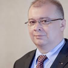 Dan Mihalache (@dmihalache)