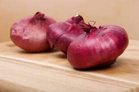 It is harmful for your pup if licked or inhaled and can cause health issues. Onions And Dogs A Lethal Combination Dr Sophia Yin