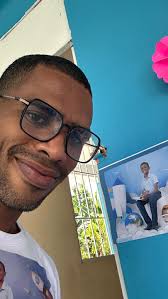 La regla de los cinco minutos . Que te ayudará a cerrar contratos con los  colegios y escuelas . #FotografíaEscolar, #FotógrafoDeEscuelas,  #FotosDeGraduación, #RecuerdosEscolares, ...