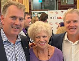 Clem Newton-Brown (@clemnewtonbrown)